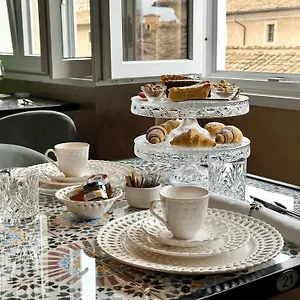 فندق كارافيتا, روما