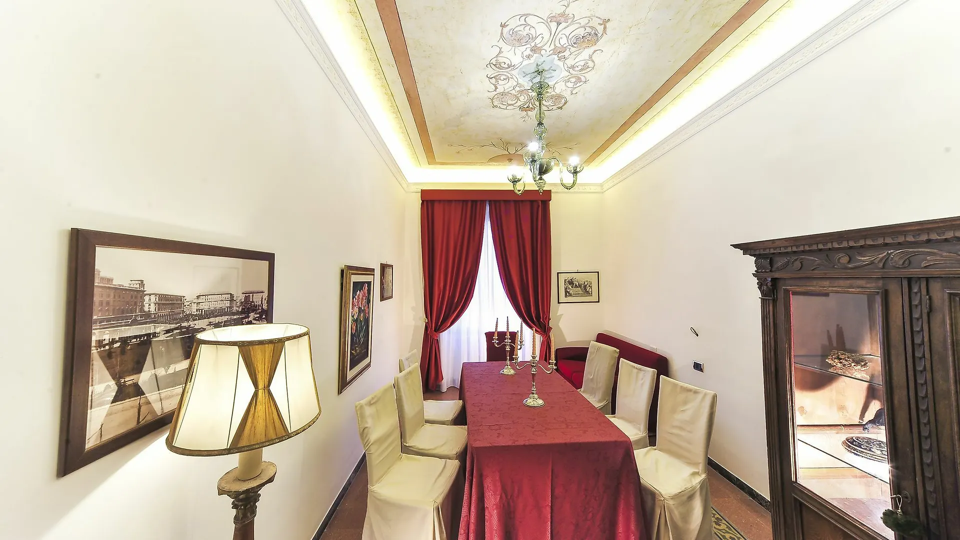 Central Domus Roma Fritidshus 5*, Rom Italien